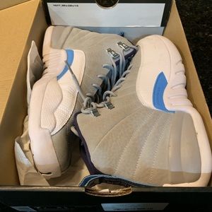 Nike Air Jordon 12 Retro. White Blue. Like new